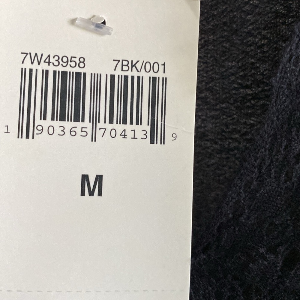 Women’s Lucky Brand top Size Medium - Picture 3 of 4